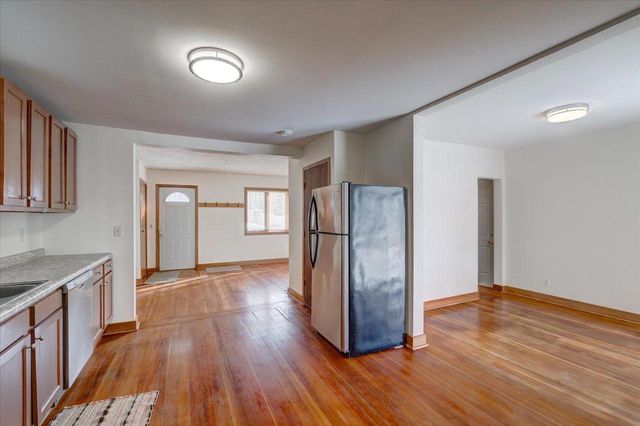 320 S Franklin Street, Stoughton, WI 53589