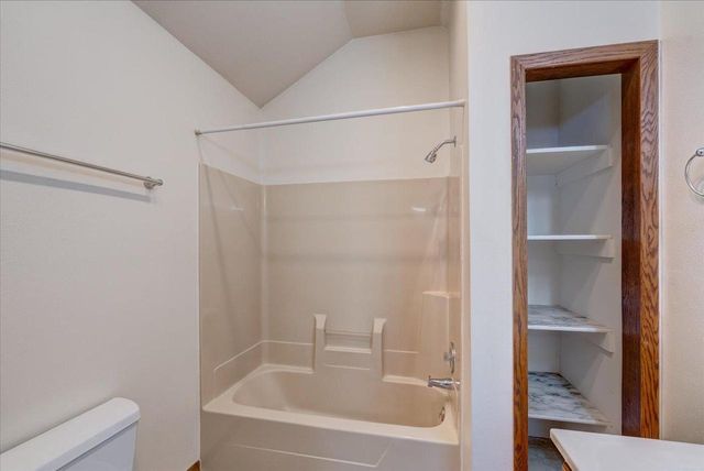 320 S Franklin Street, Stoughton, WI 53589