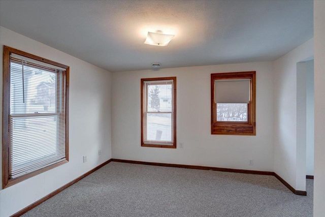 320 S Franklin Street, Stoughton, WI 53589