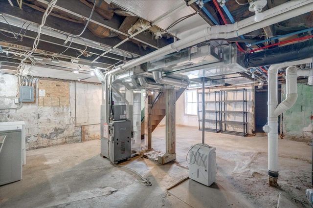 320 S Franklin Street, Stoughton, WI 53589