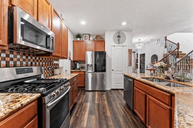 4230 Lake Cypress Circle, Houston, TX 77068