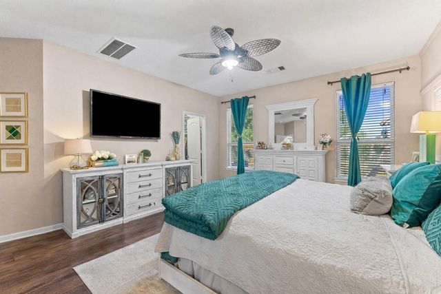 4230 Lake Cypress Circle, Houston, TX 77068