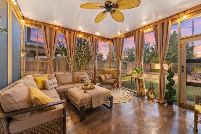 4230 Lake Cypress Circle, Houston, TX 77068