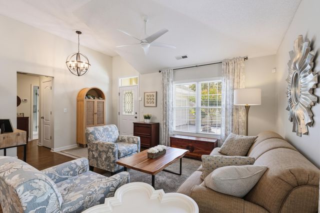 9805 Simonton Ct., Murrells Inlet, SC 29576