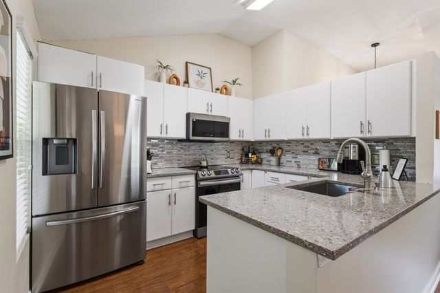 9805 Simonton Ct., Murrells Inlet, SC 29576