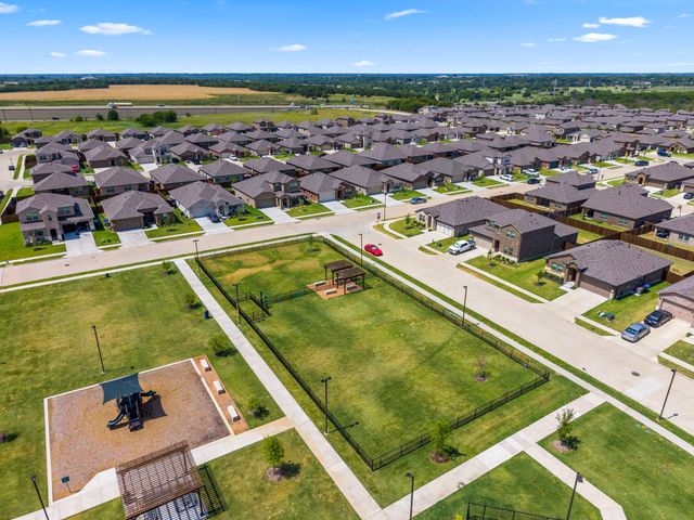 2314 Peregrine Way, Crandall, TX 75114