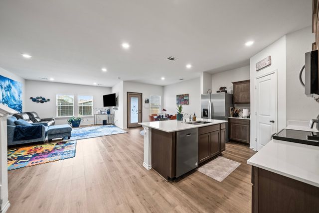 2314 Peregrine Way, Crandall, TX 75114