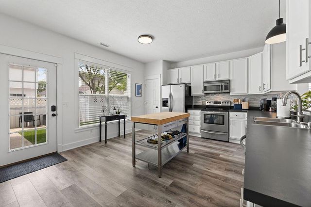 7235 Normanton Drive, New Albany, OH 43054