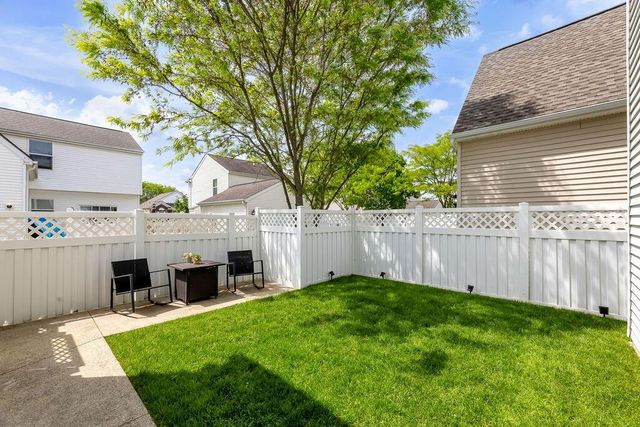 7235 Normanton Drive, New Albany, OH 43054