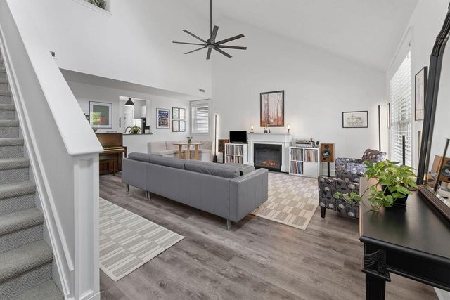 7235 Normanton Drive, New Albany, OH 43054