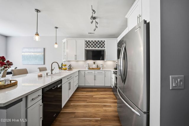 5813 Wrightsville Avenue Apt 171, Wilmington, NC 28403