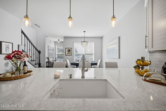 5813 Wrightsville Avenue Apt 171, Wilmington, NC 28403