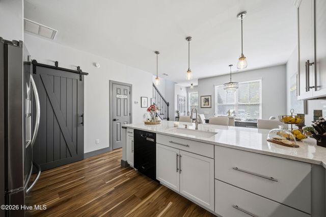 5813 Wrightsville Avenue Apt 171, Wilmington, NC 28403