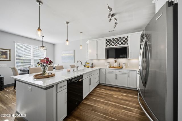 5813 Wrightsville Avenue Apt 171, Wilmington, NC 28403