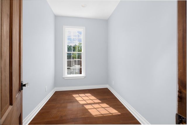 404 LIBERTY AVE E, Covington, TN 38019