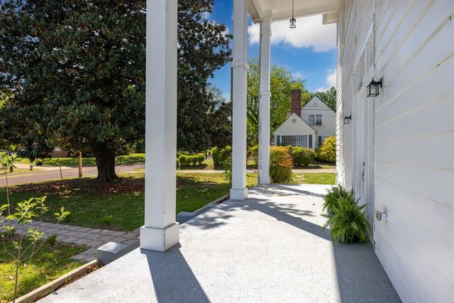 404 LIBERTY AVE E, Covington, TN 38019
