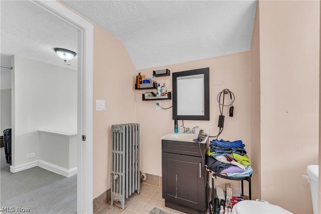 3618 Farland Road, University Heights, OH 44118