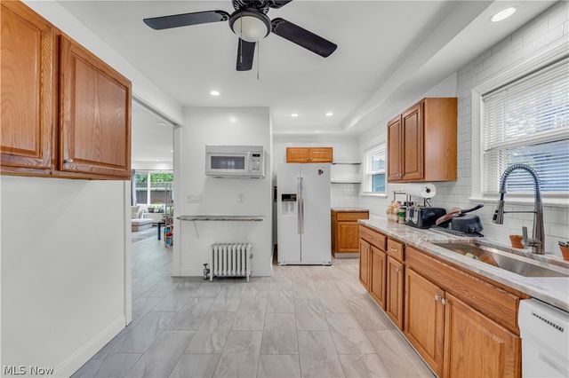 3618 Farland Road, University Heights, OH 44118