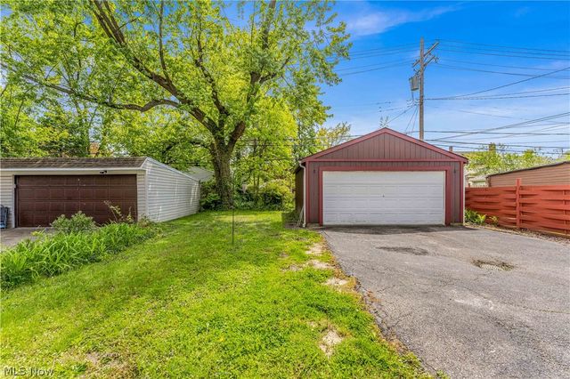 3618 Farland Road, University Heights, OH 44118