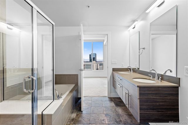 2001 N Lincoln Street 2220L, Denver, CO 80202