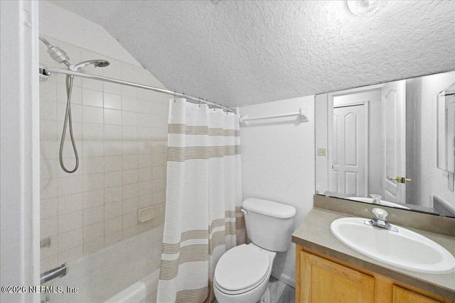 8871 CANOPY OAKS Drive, Jacksonville, FL 32256