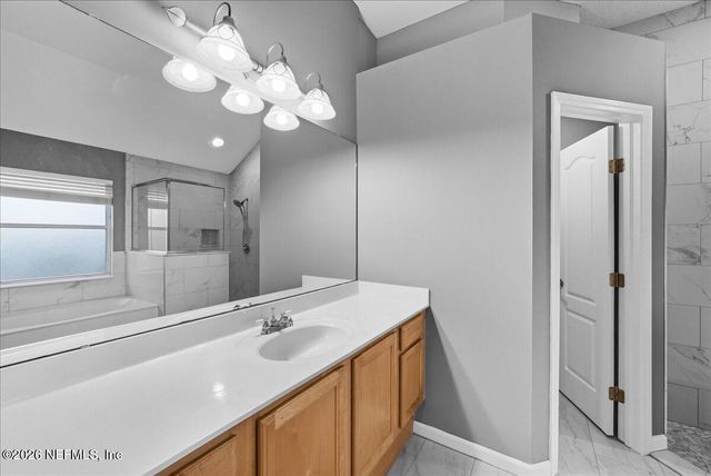 8871 CANOPY OAKS Drive, Jacksonville, FL 32256