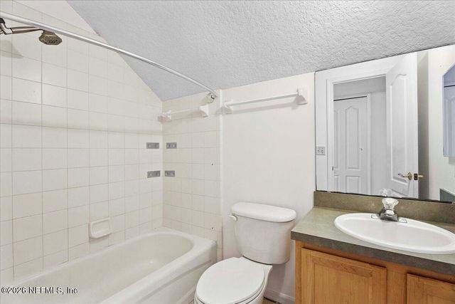 8871 CANOPY OAKS Drive, Jacksonville, FL 32256