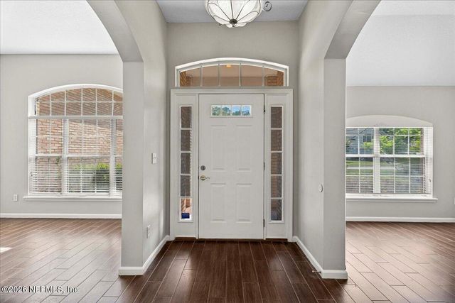 8871 CANOPY OAKS Drive, Jacksonville, FL 32256