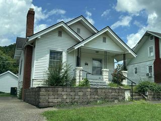 614 Elm Street, Ravenna, KY 40472