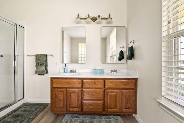928 Upper Elgin River RD, Elgin, TX 78621