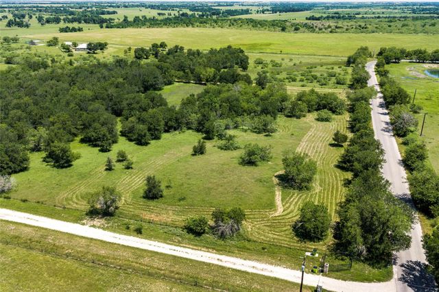 928 Upper Elgin River RD, Elgin, TX 78621