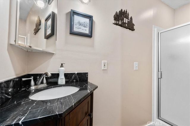 25576 Hi Lane, Twin Peaks, CA 92391