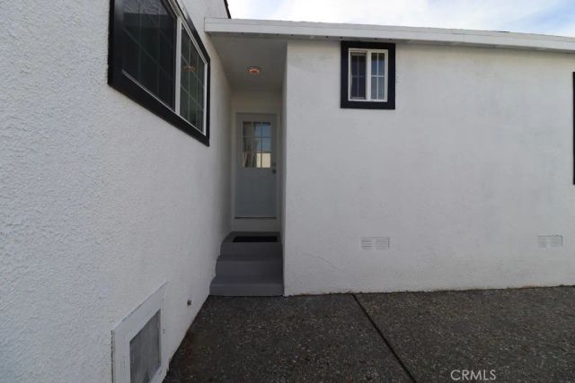 1917 W 74th, Los Angeles, CA 90047