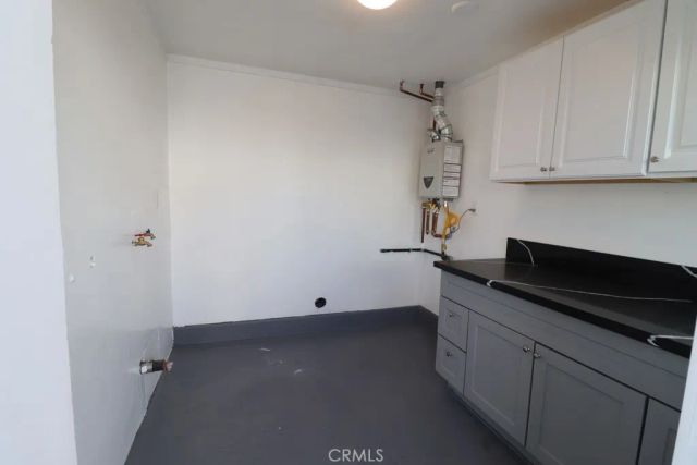 1917 W 74th, Los Angeles, CA 90047
