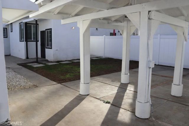 1917 W 74th, Los Angeles, CA 90047