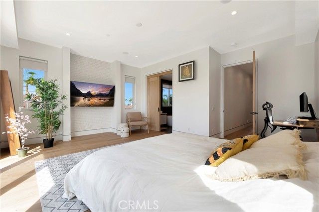 620 Huntington Street, Huntington Beach, CA 92648