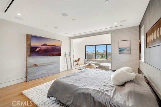 620 Huntington Street, Huntington Beach, CA 92648