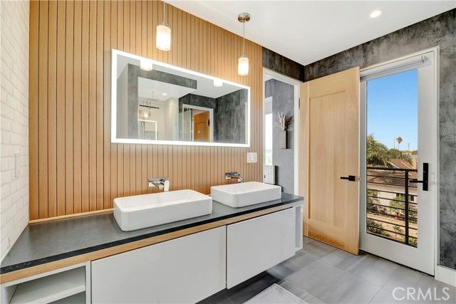 620 Huntington Street, Huntington Beach, CA 92648