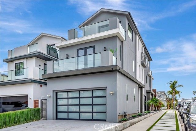 620 Huntington Street, Huntington Beach, CA 92648