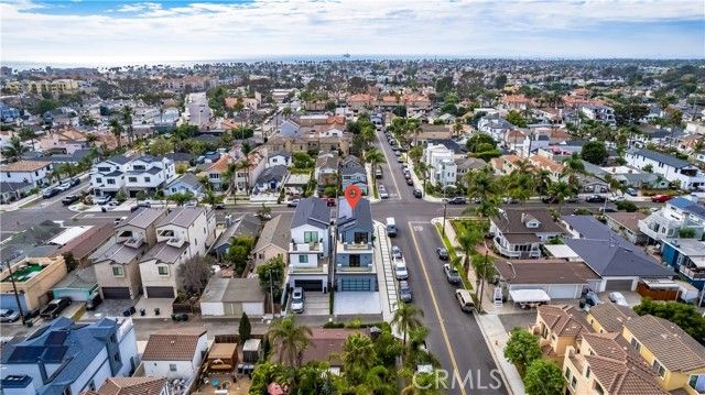 620 Huntington Street, Huntington Beach, CA 92648