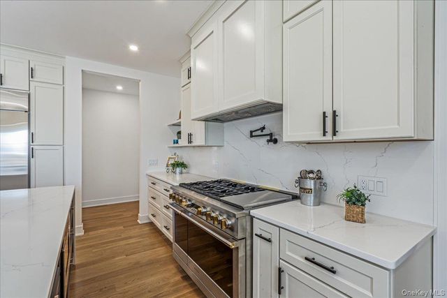 172A Harvard Street, Westbury, NY 11590
