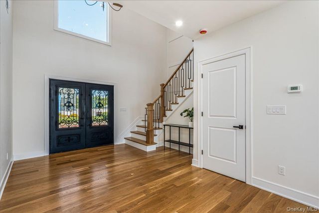 172A Harvard Street, Westbury, NY 11590