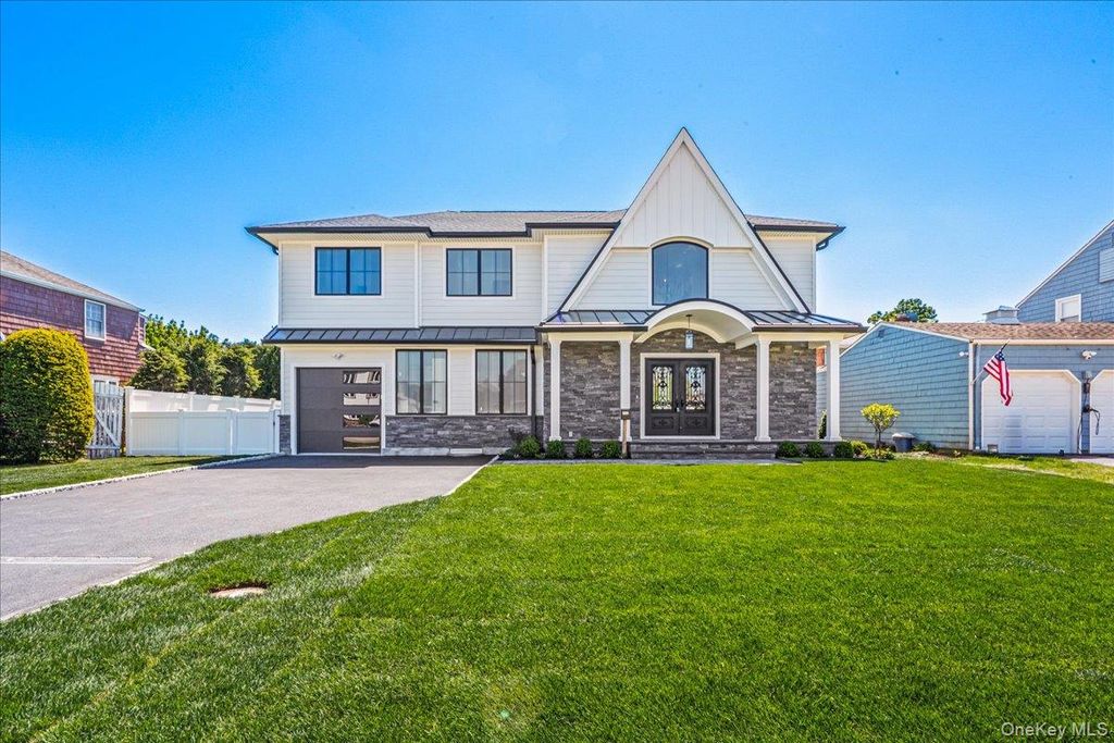 172A Harvard Street, Westbury, NY 11590
