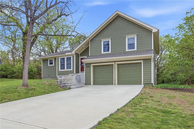 14315 W 90th Court, Lenexa, KS 66215