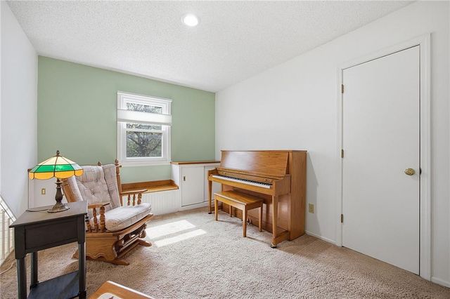 14315 W 90th Court, Lenexa, KS 66215