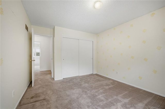 14315 W 90th Court, Lenexa, KS 66215
