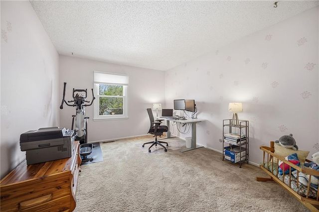 14315 W 90th Court, Lenexa, KS 66215