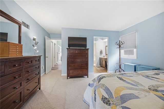 14315 W 90th Court, Lenexa, KS 66215
