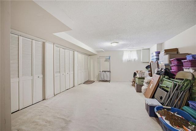 14315 W 90th Court, Lenexa, KS 66215