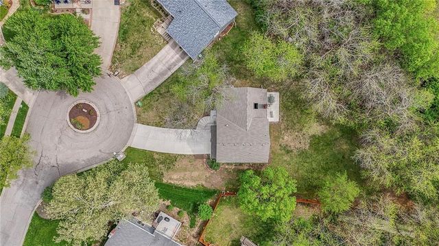 14315 W 90th Court, Lenexa, KS 66215